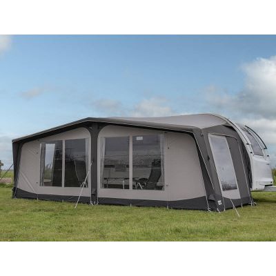 Lounge S10 (875-900)